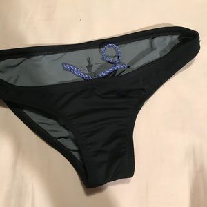JOLYN Bali bottoms (black)